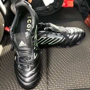 Size 9 (UK 8 1/2) Adidas Copa Gloro